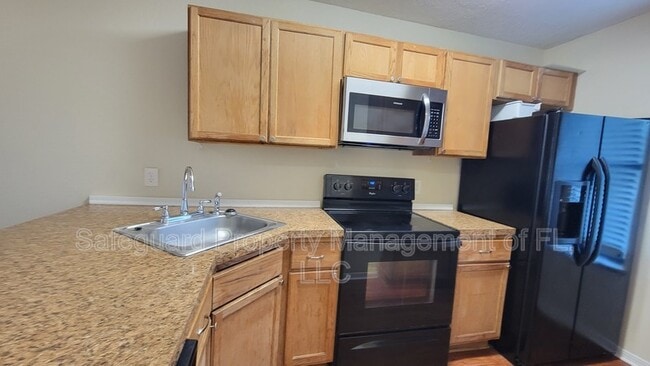 Building Photo - 5396 Munson Hwy