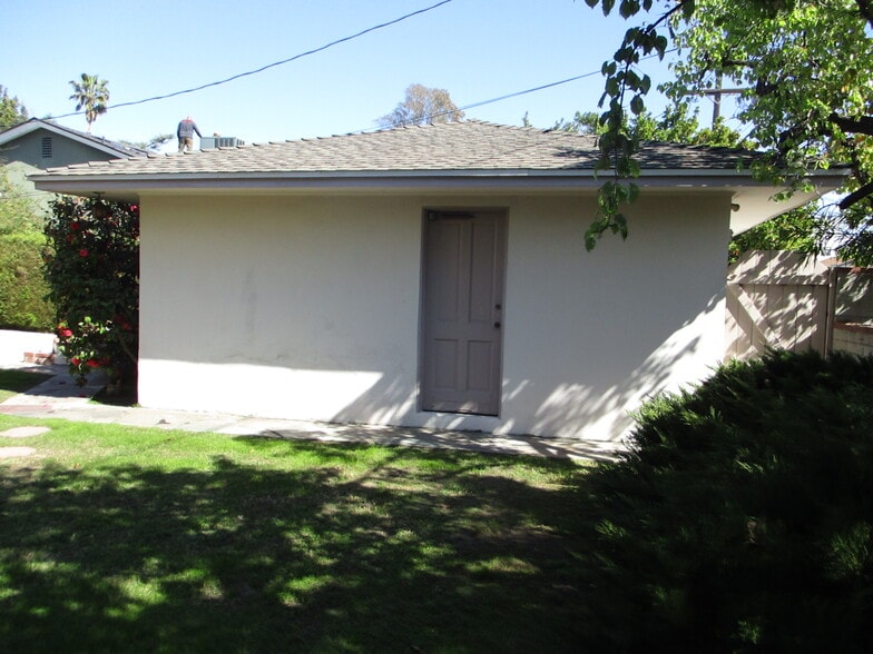 Building Photo - 12436 Cumpston St