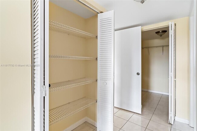 Building Photo - 4500 Gefion Ct