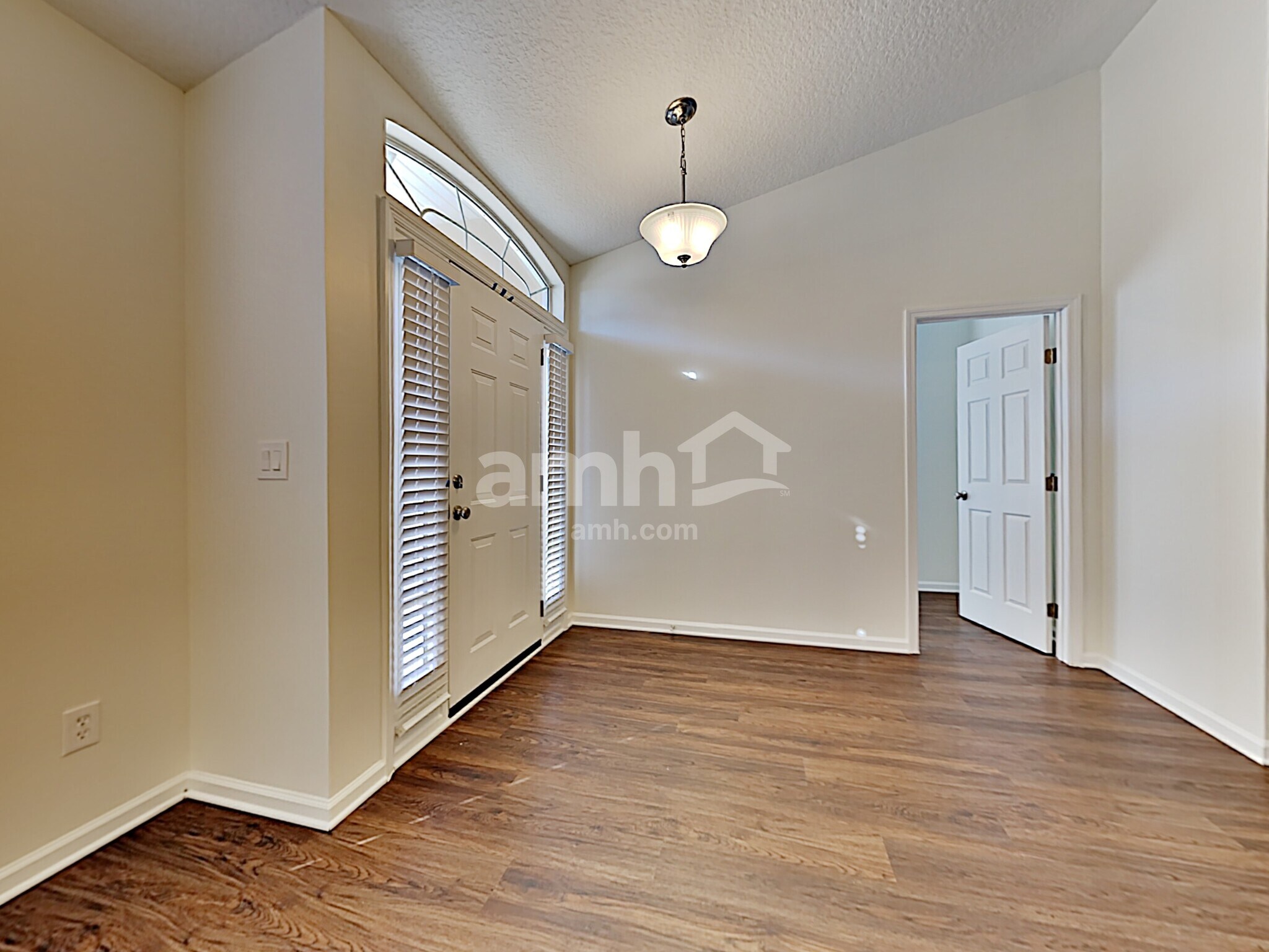 Building Photo - 656 Hampton Downs Ct