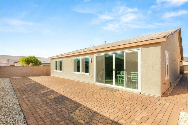 Building Photo - 3017 Bounding Home Rd