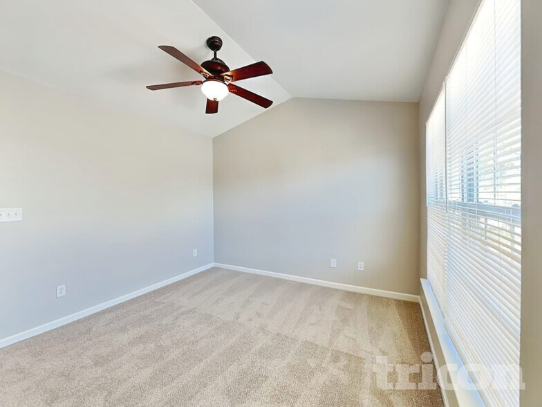 Building Photo - 5317 Stowe Derby Dr