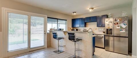 Building Photo - 3321 Pinion Dr