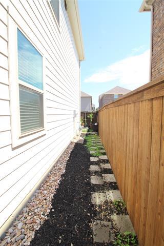 Building Photo - 3700 Banton St