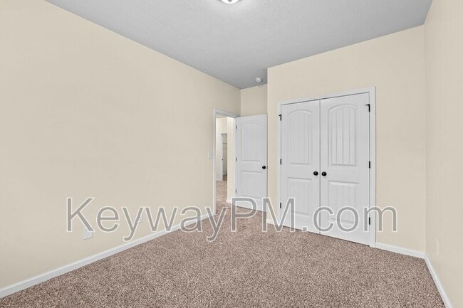 Building Photo - 307 Crown Heights Way