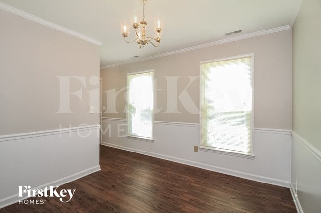 Building Photo - 7089 Avenbury Cir