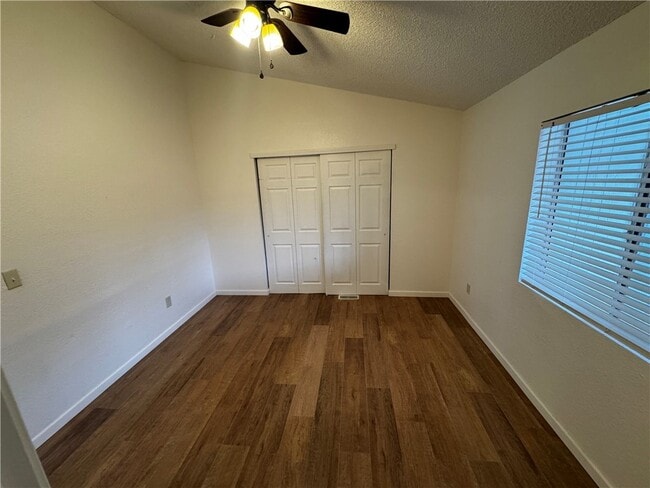 Building Photo - 1103 Copper Dr