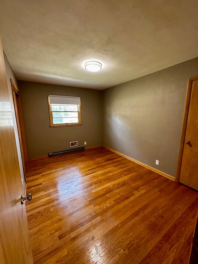 Building Photo - 1001 Virginia St