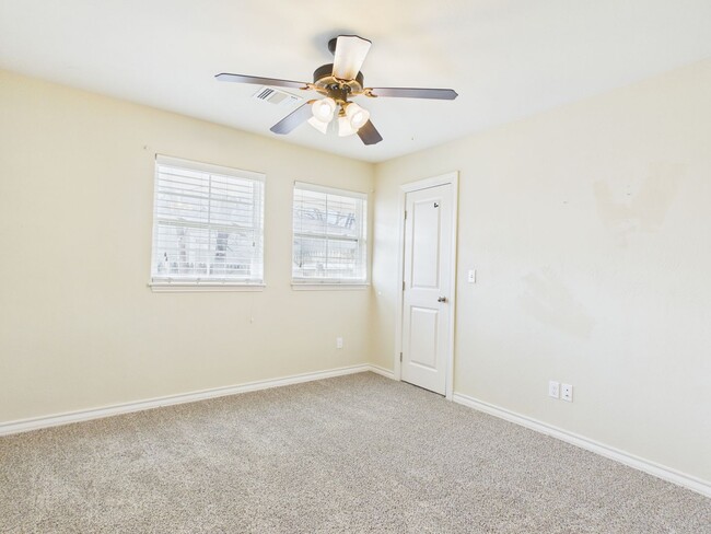 Building Photo - 3501 S Van Buren St