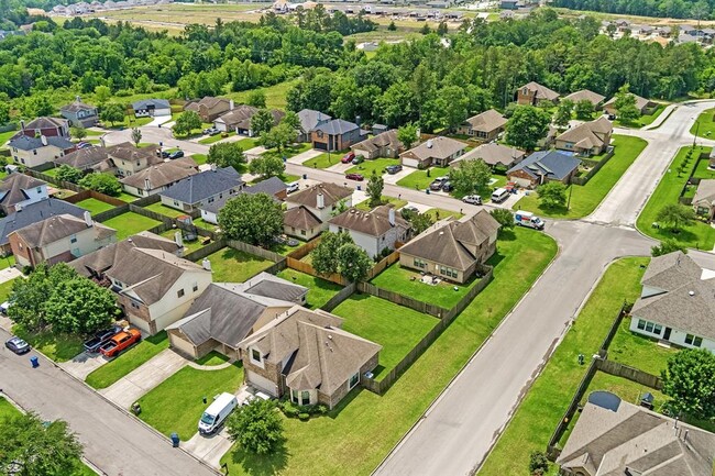 Building Photo - 18436 Sunrise Pines Dr
