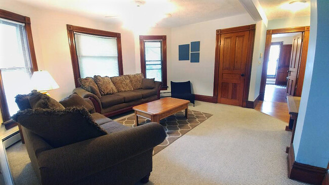 large, fully furnished living room - 2706 Buffalo Rd