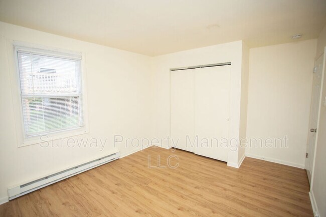 Building Photo - 13 Merion Terrace