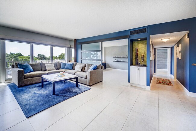 Building Photo - 2500 E Las Olas Blvd