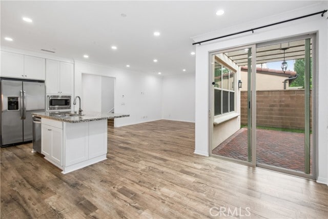 Building Photo - 207 Midvale