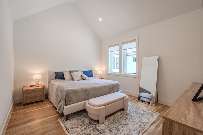 Building Photo - 7207 Gaston Ave