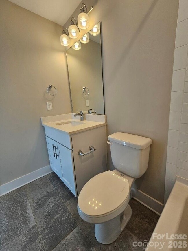 Building Photo - 1202 Macomb Pl