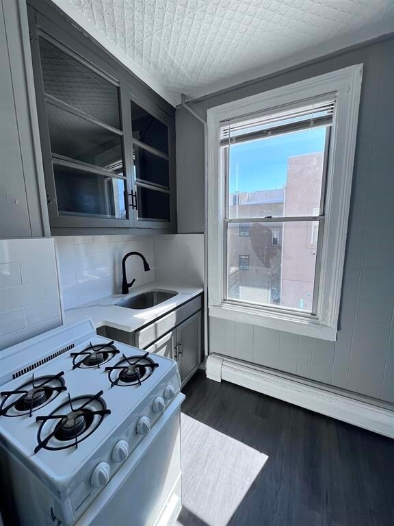 200 Bergenline Ave 200 Bergenline Ave Union City NJ 07087 Apartment