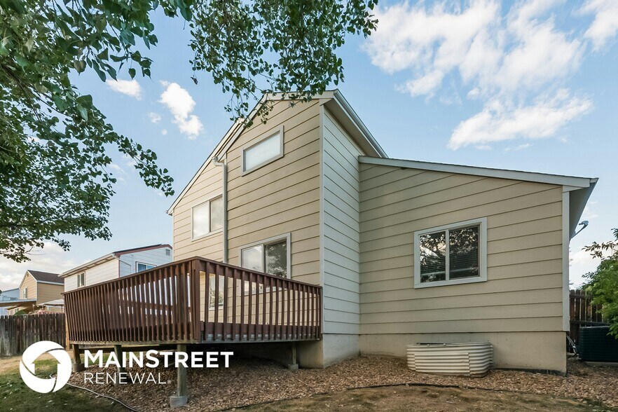 Building Photo - 2229 S Truckee St