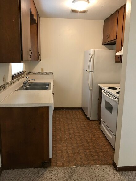 Building Photo - 2013 Rickards Rd