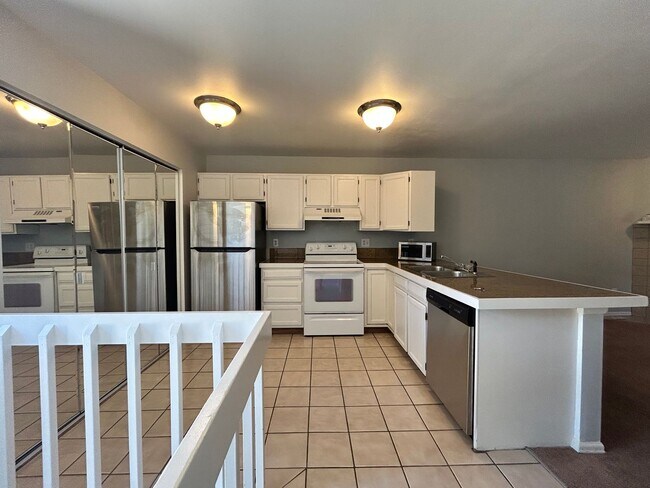 Building Photo - Hidden Gem in Downtown Boulder! 3 Bed 2 Bath Condo Available