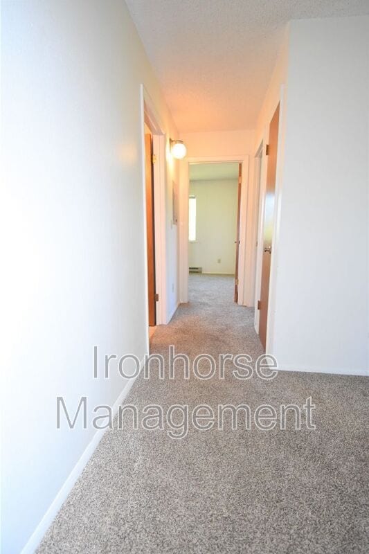Building Photo - 809 W Villard St