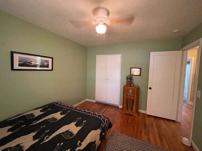 Building Photo - Lovely Home in St Johns with Fenced Yard, ...
