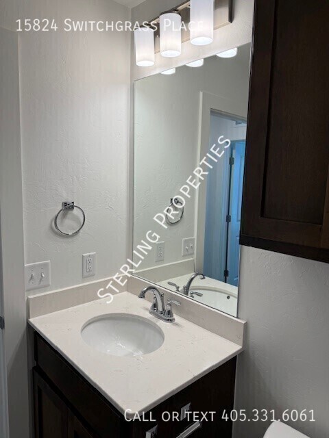 Building Photo - 15824 Switchgrass Pl