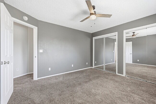Building Photo - $2,595.95-4 Bed/ 3 Bath-Charming home in Colorado Springs with Central AC