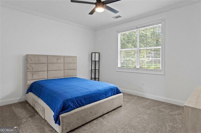 Building Photo - 1599 Gaylor Cir SE