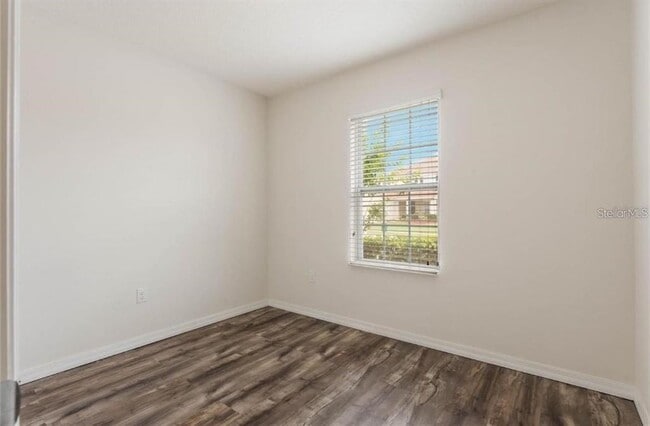 Building Photo - 3059 Sangria St