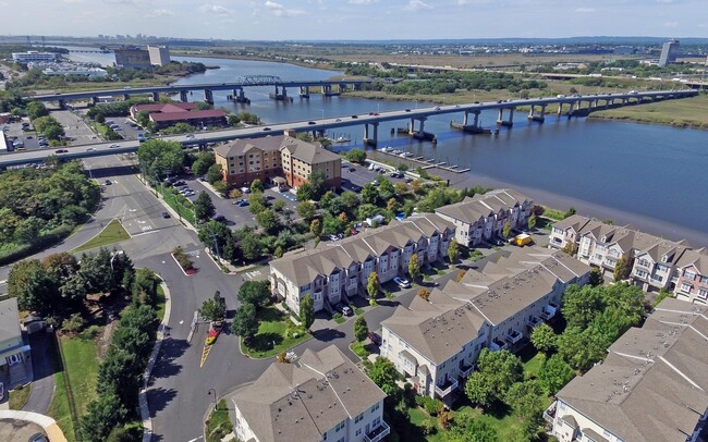 Building Photo - 106 Osprey Ct