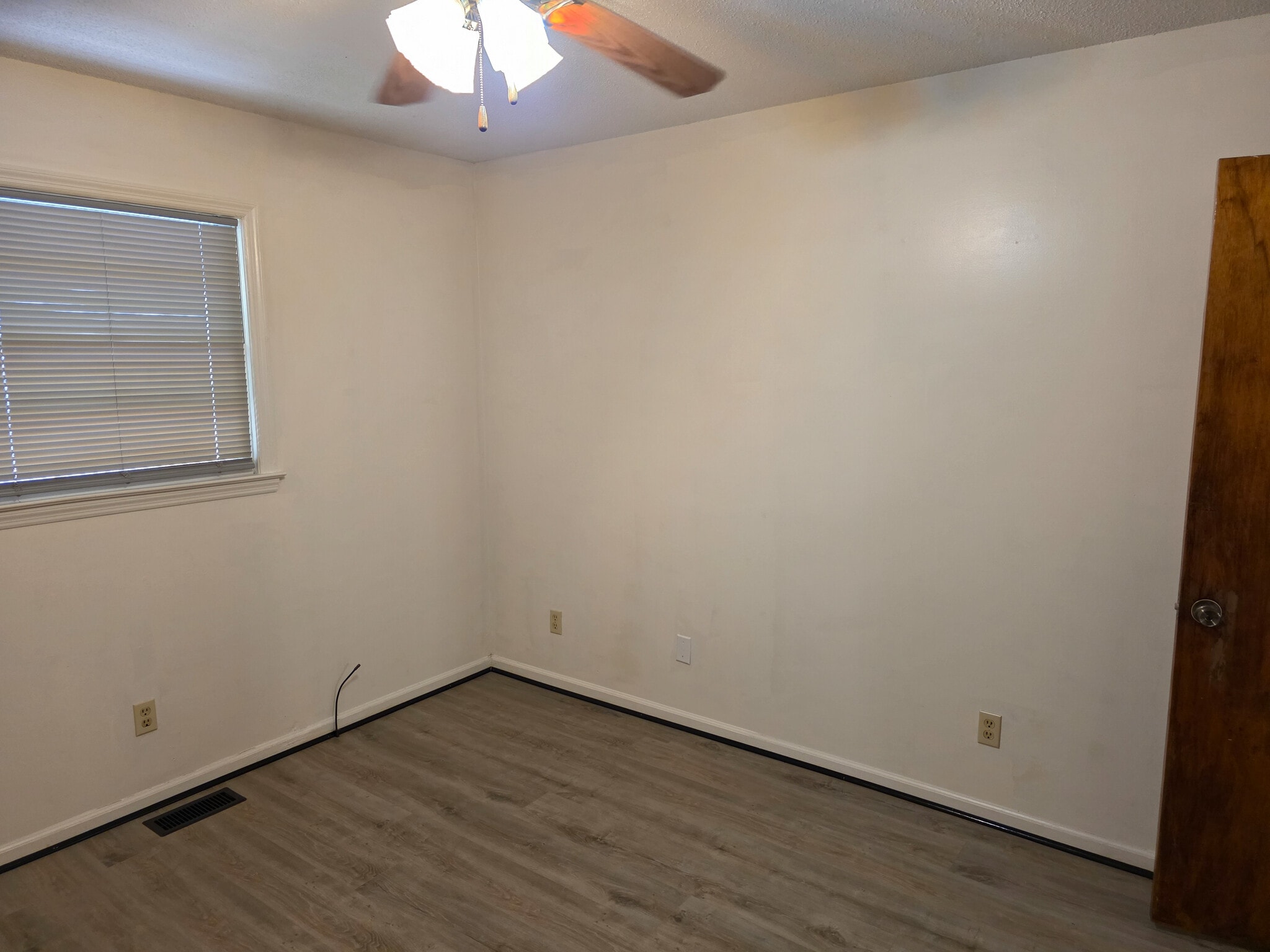 Master Bedroom a - 1314 Belleville Rd