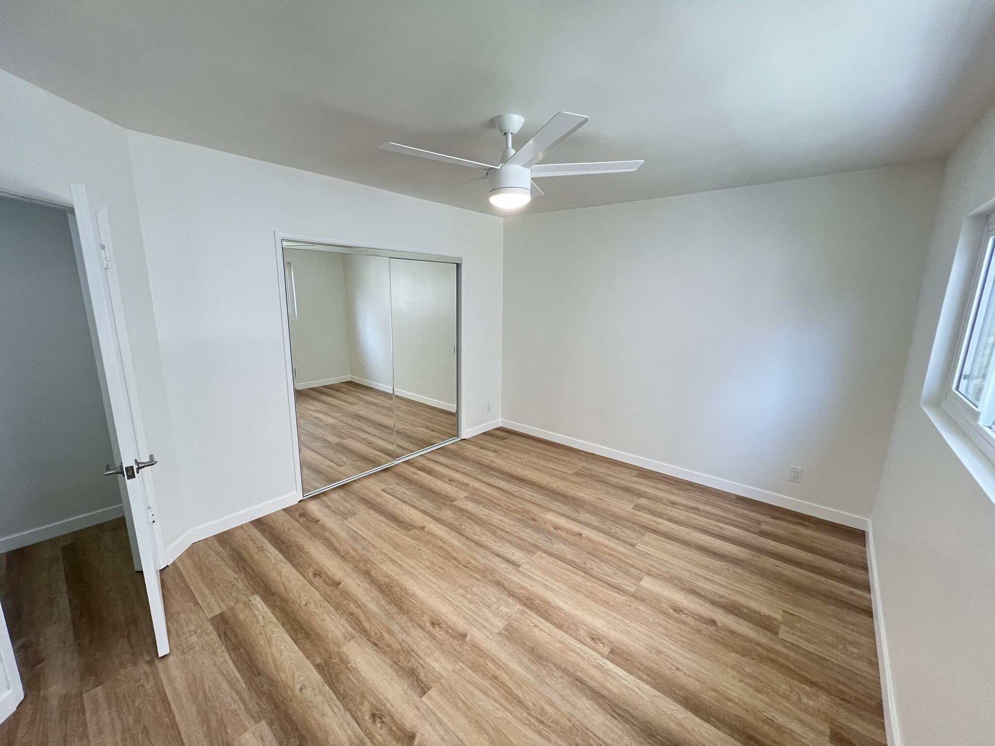 Building Photo - 1322 Amherst Ave