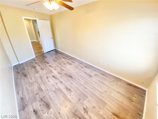 Building Photo - 8482 Canvas Vest Ct