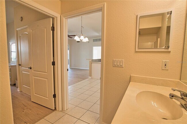 Building Photo - 3103 L Pavia Blvd