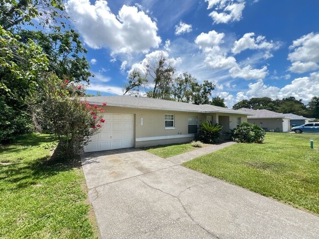 Building Photo - Lovely 3 bd/2 ba home in Summerfield!