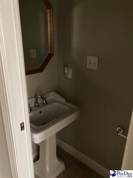 Building Photo - 3203 Middlecoff Lane