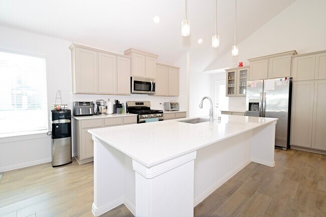 Building Photo - 21534 Cypress Trellis Dr