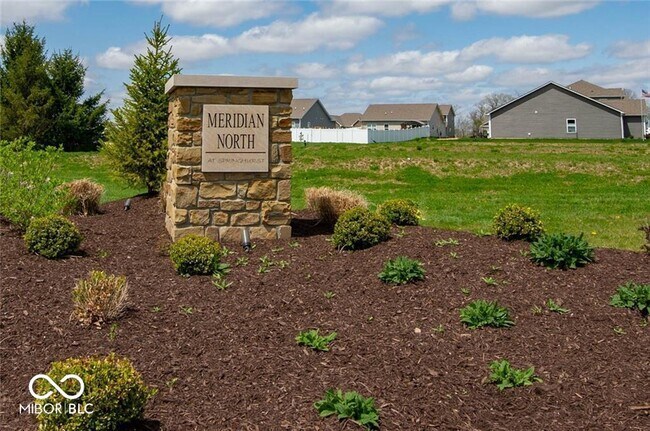 Building Photo - 876 Downey Ln