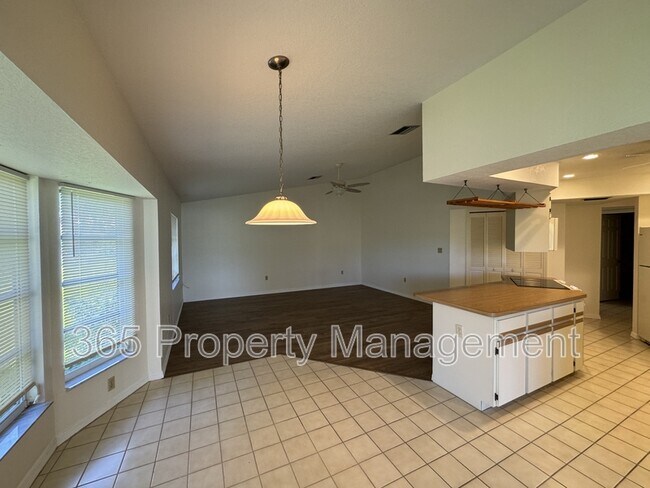 Building Photo - 21164 Burkhart Dr