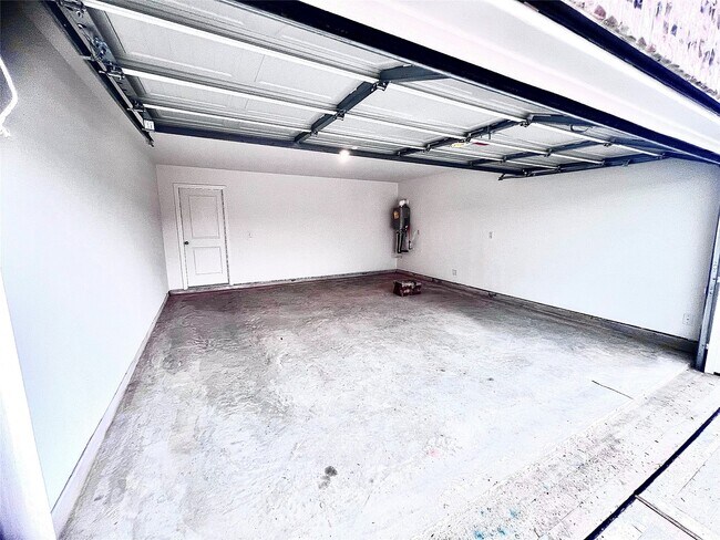 Building Photo - 10818 Red Orchid Dr