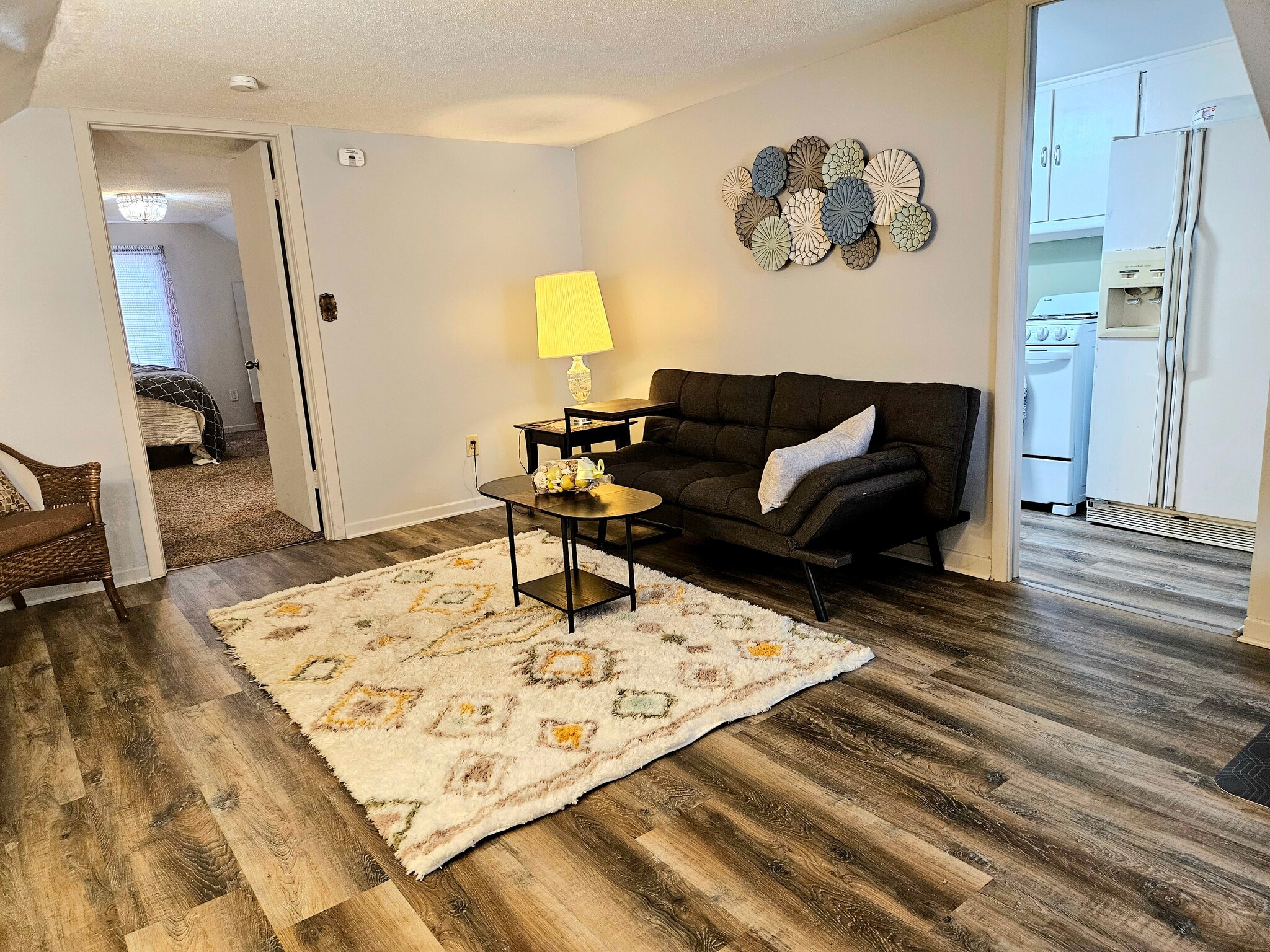 Building Photo - 800 18th Ave NE