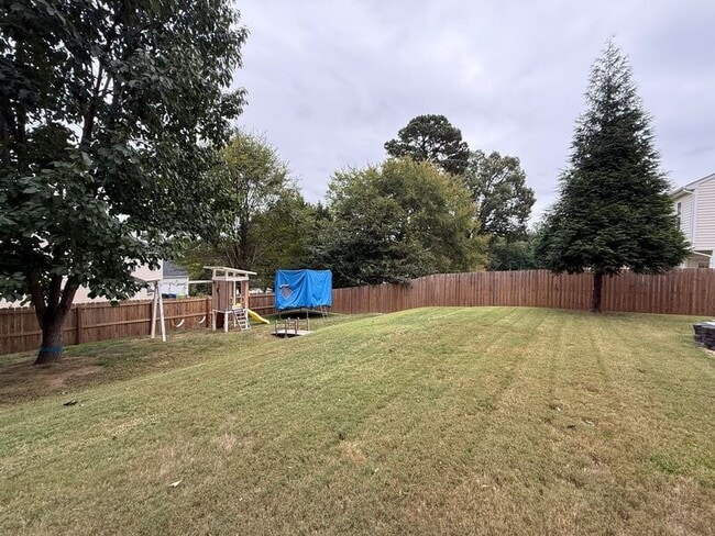 Building Photo - 4205 Brookvalley Dr