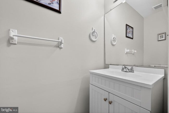 Building Photo - 4906 Catamaran Ct