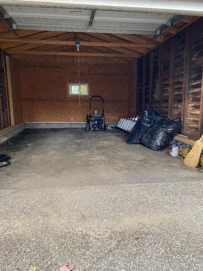 Building Photo - 130 Fairground Blvd