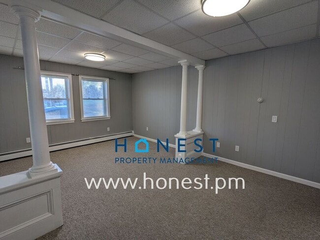 Building Photo - 83 Kennedy Memorial Dr