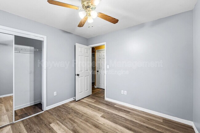 Building Photo - 3013 Heron Ct