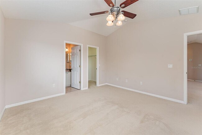 Building Photo - 13815 Artesa Bell Dr