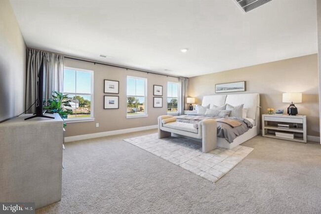 Building Photo - 112 Charing Cross Dr