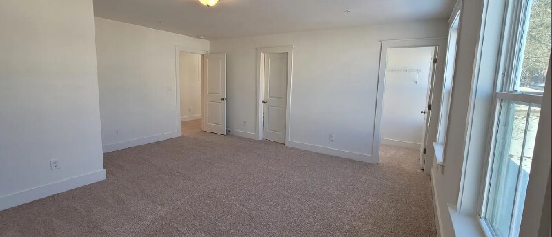 Building Photo - 408 Ringo Ln